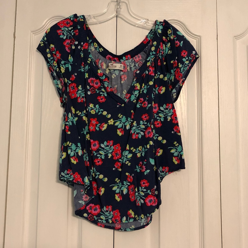 Hollister floral top